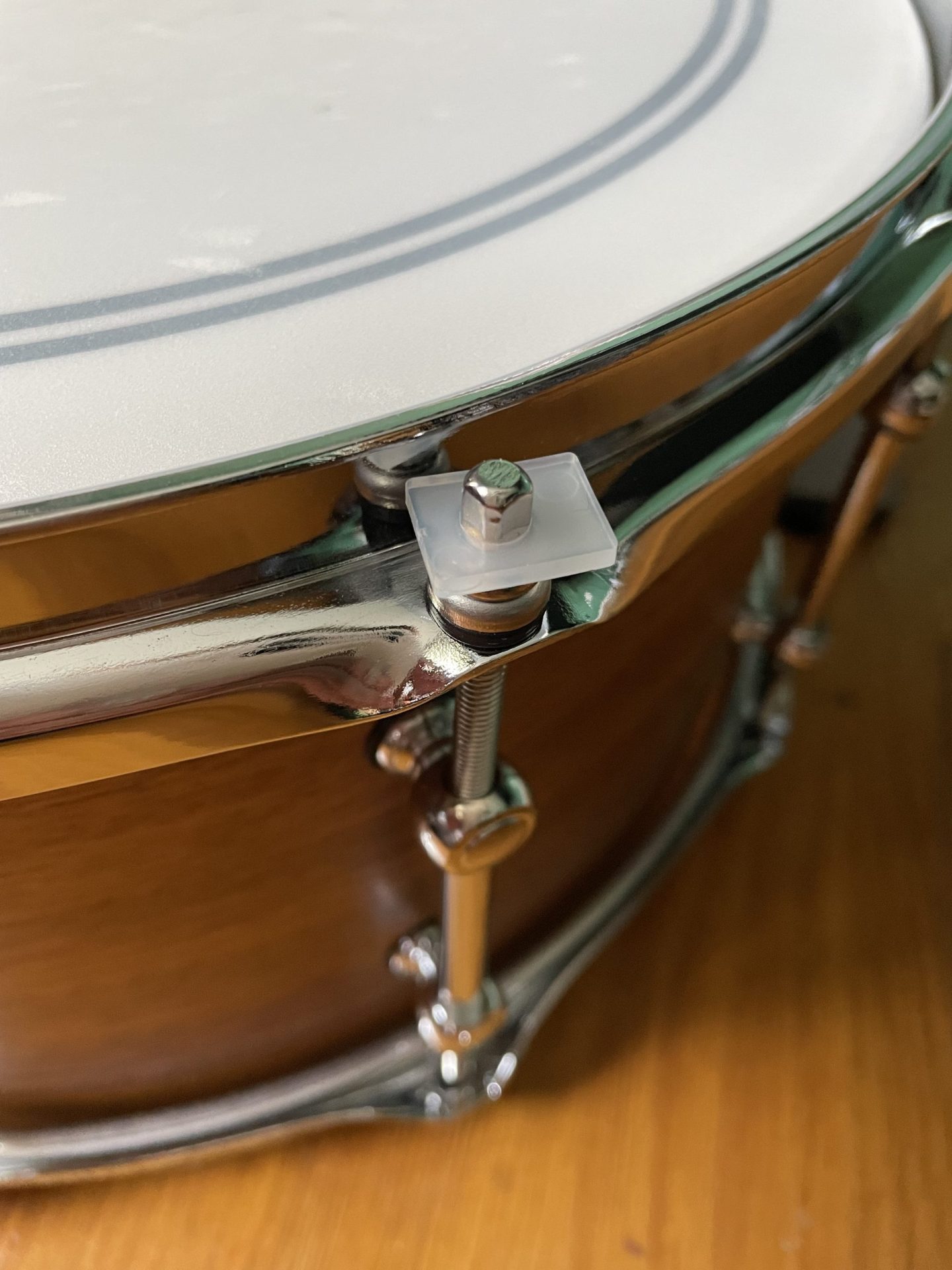 6 FAST Ways To Stop Your Snare Drum Tension Rods From Loosening